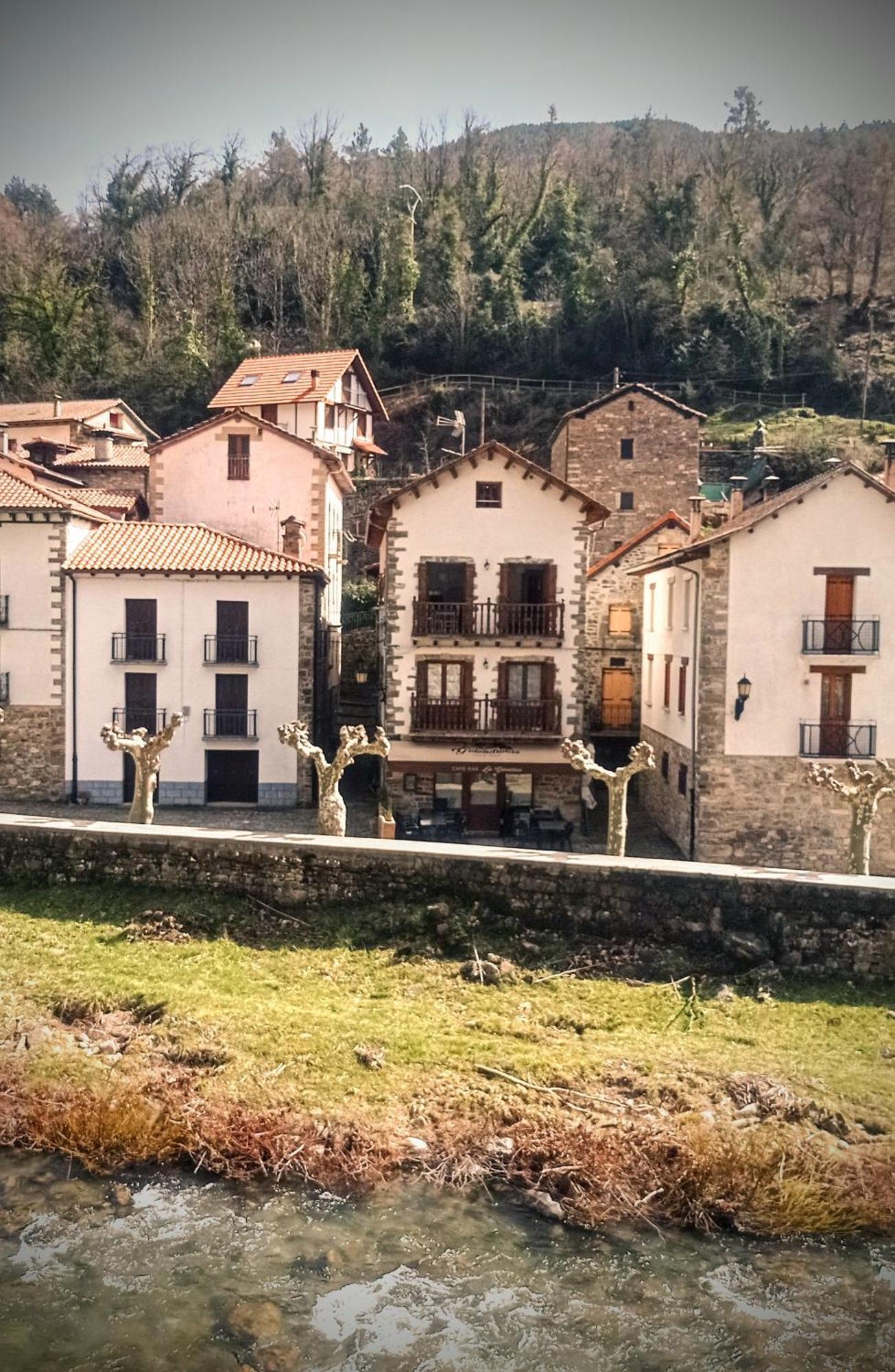 Albergue Armaia Artepea Urzainqui Exterior photo